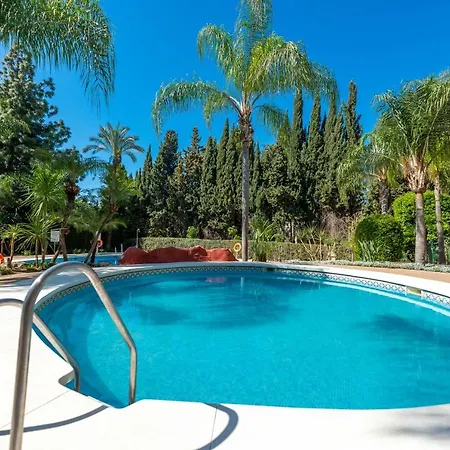 Apartment Vacation I El Palmeral, Golf Valley, Renovated, Fast Wifi *
