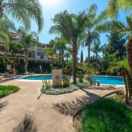 Apartment Vacation I El Palmeral, Golf Valley, Renovated, Fast Wifi