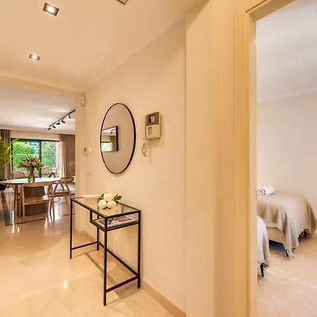 Apartment Vacation I El Palmeral, Golf Valley, Renovated, Fast Wifi